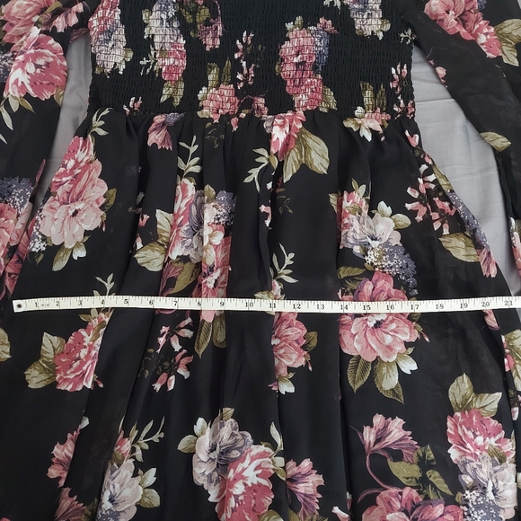 Floral dress - Picture 11 of 13